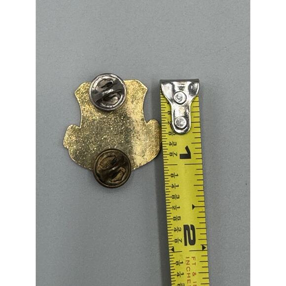 Vintage US Military Air Force Air Combat Command Insignia Lapel Pin - Picture 3 of 3